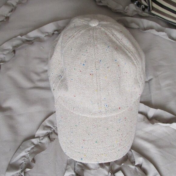 Accessories - tweed ball cap